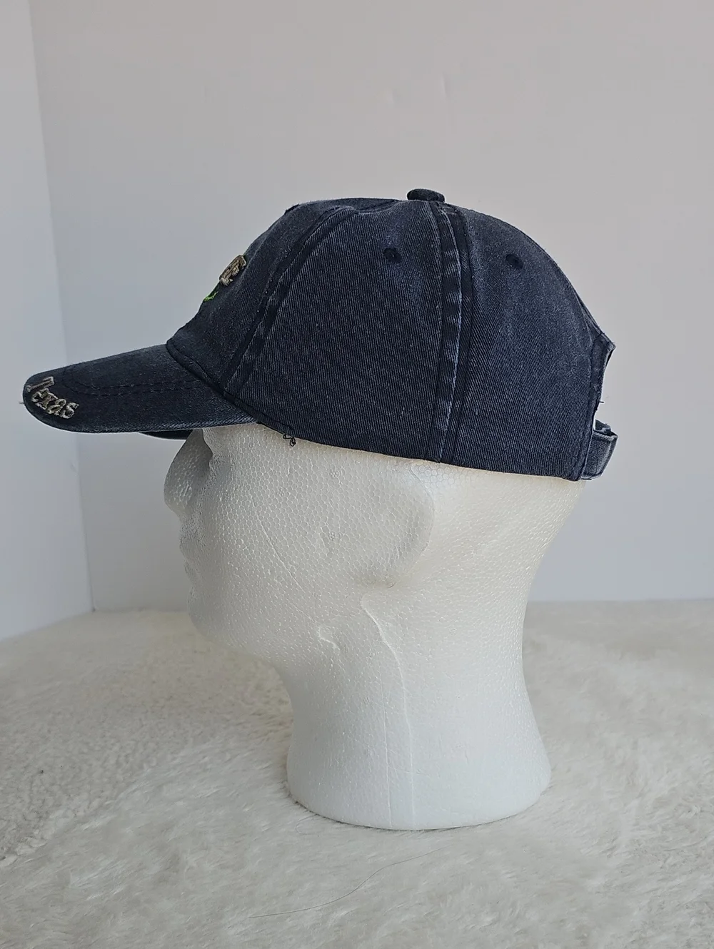 boutique. ​description ​lucky